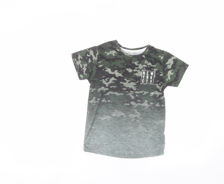 Primark Boys Green Basic T-Shirt Size 7-8 Years