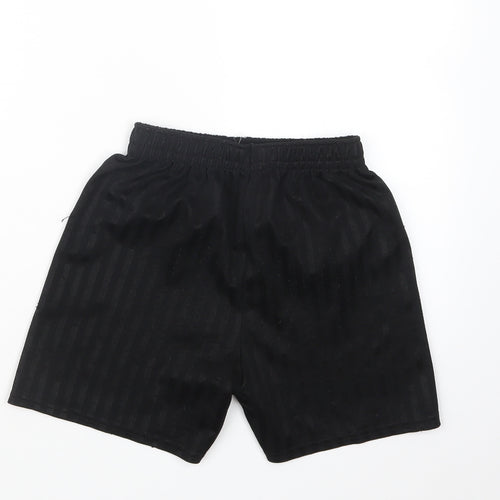 Preworn Boys Black   Bermuda Shorts Size 7-8 Years