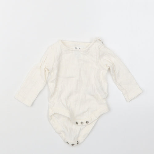 F&F Girls White   Babygrow One-Piece Size 0-3 Months