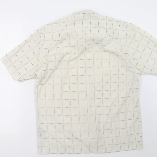defines Mens White Check   Polo Size M