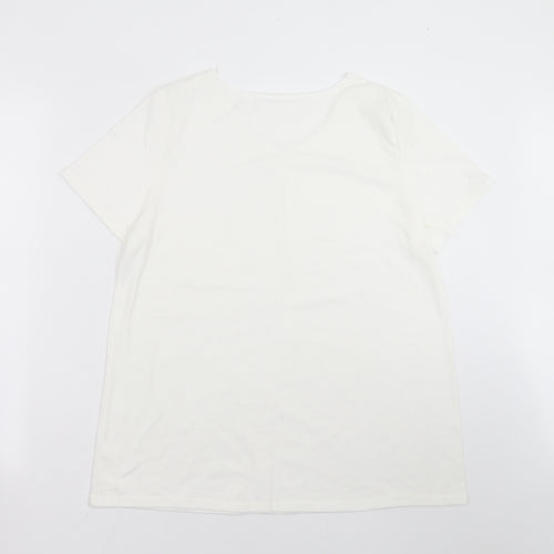 Preworn Womens White   Basic T-Shirt Size M  - hole pattern