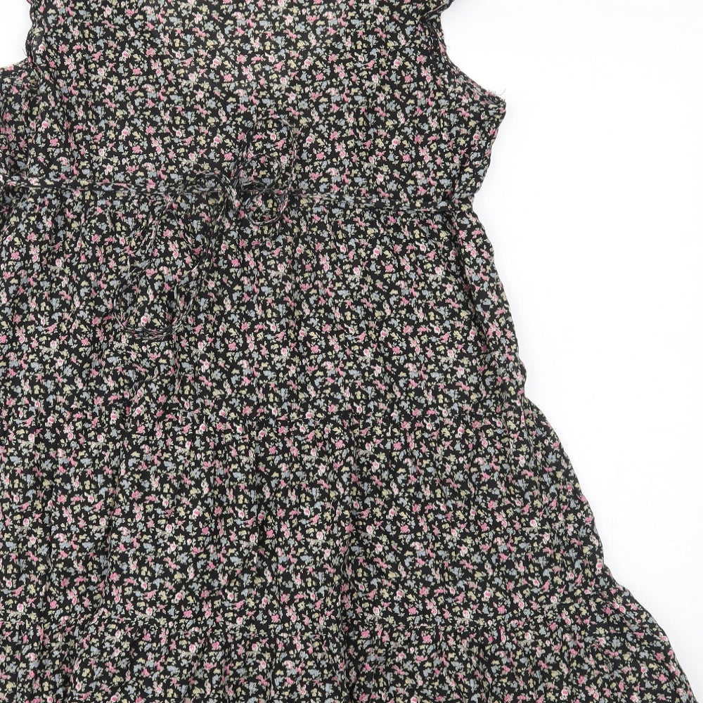 Preworn Womens Black Floral  Fit & Flare  Size 16