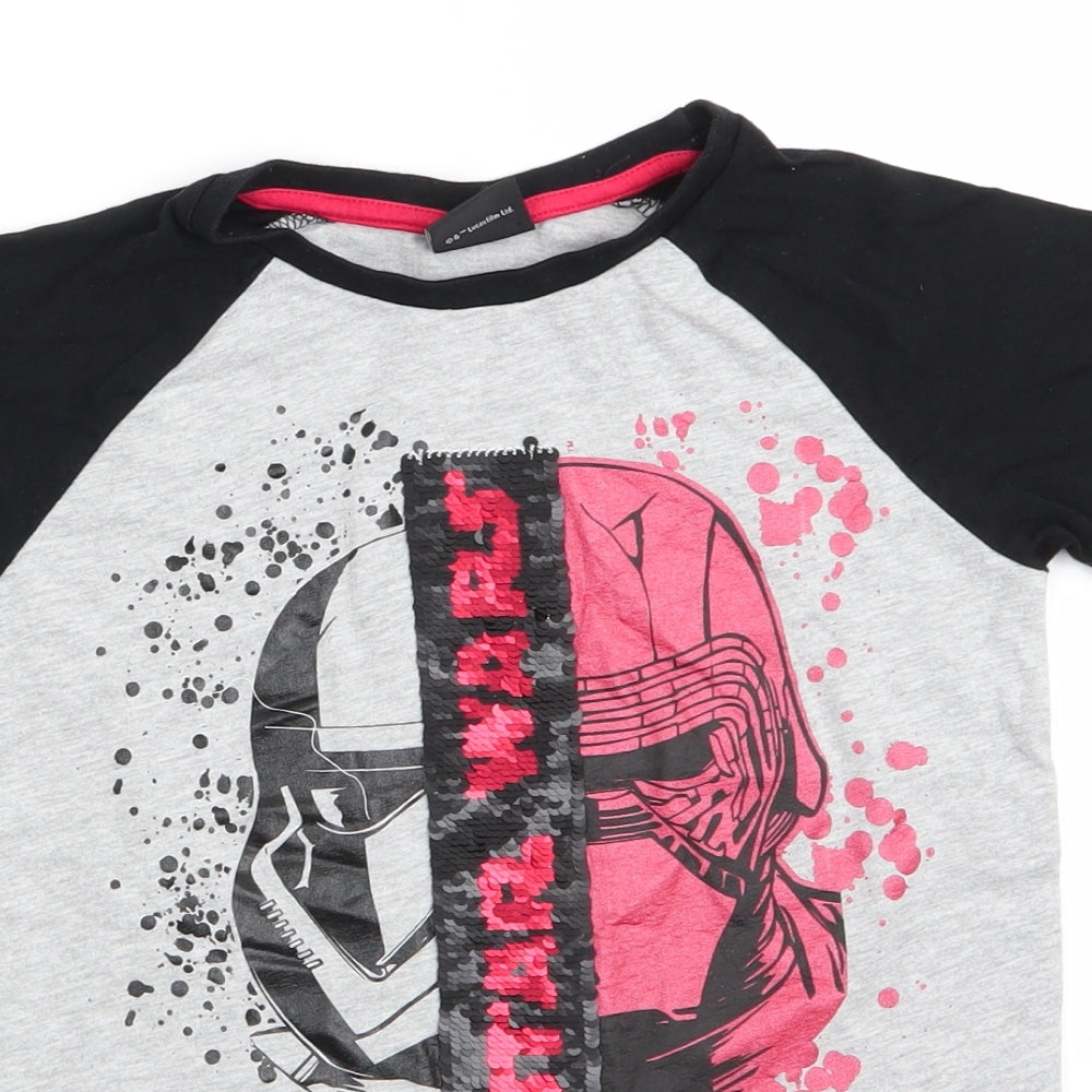 Star Wars by TU Boys Grey Colourblock  Basic T-Shirt Size 8 Years  - Starwars