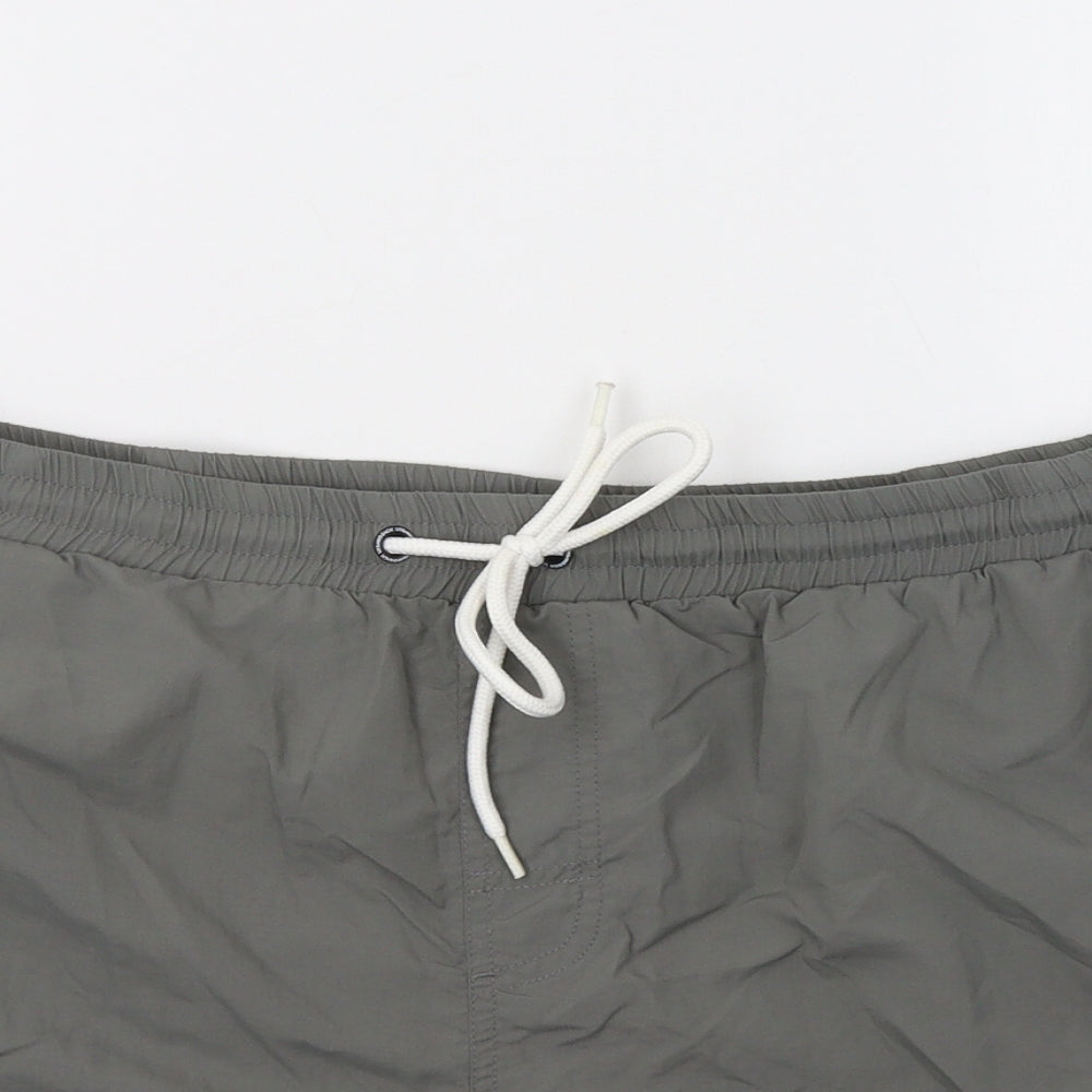 Urban Beach Mens Grey   Bermuda Shorts Size XL
