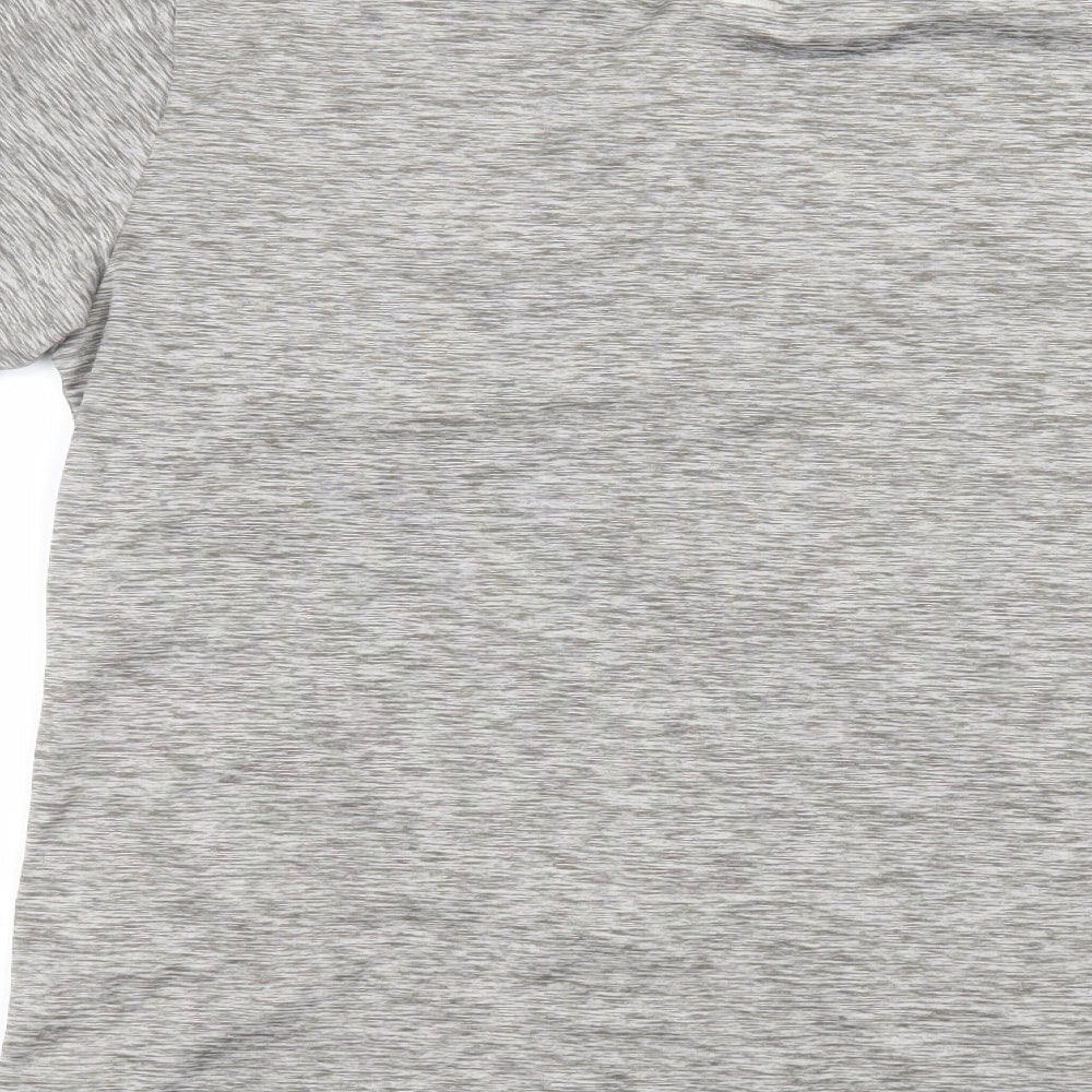 Preworn Mens Grey   Basic T-Shirt Size M