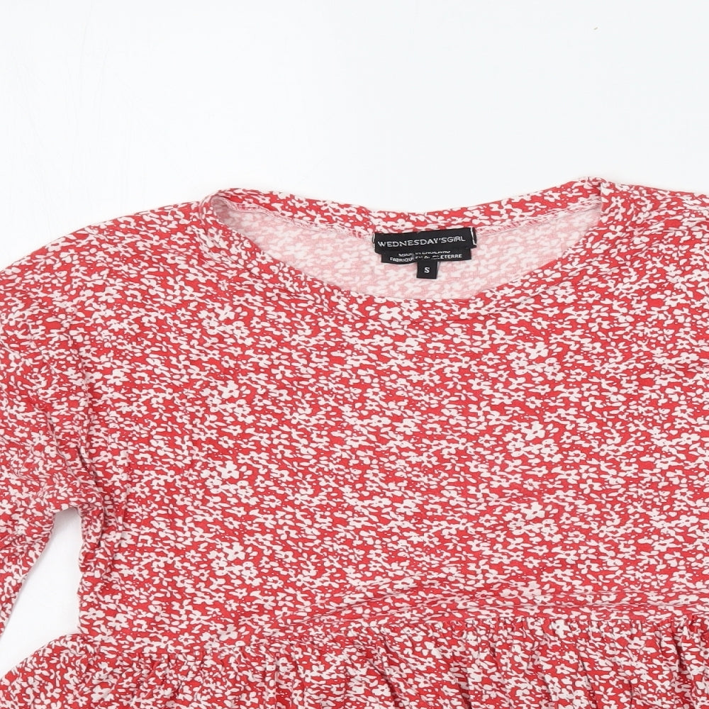 Wednesday Girl Womens Red Floral  Basic T-Shirt Size S  - Peplum