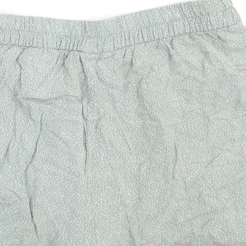 H&M Womens Green Polka Dot  Sweat Shorts Size 8 - Inside Leg 2 Inches