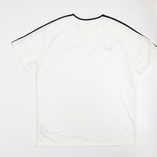 Nike Mens White   Basic T-Shirt Size 2XL