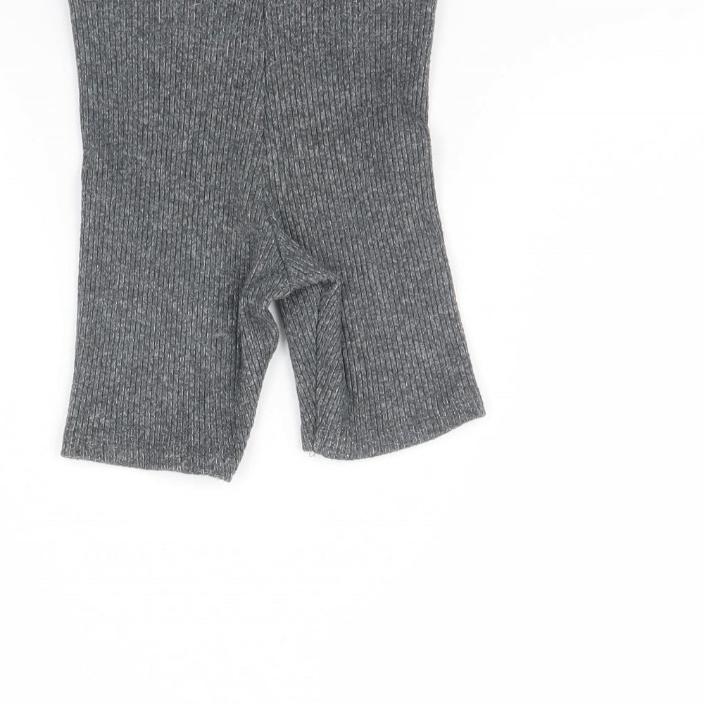 Nutmeg Girls Grey   Compression Shorts Size 5 Years