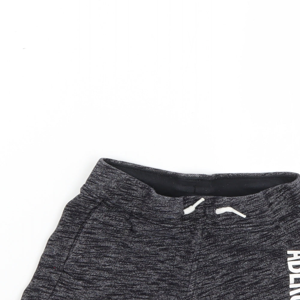 abercombie Boys Grey   Sweat Shorts Size 7-8 Years