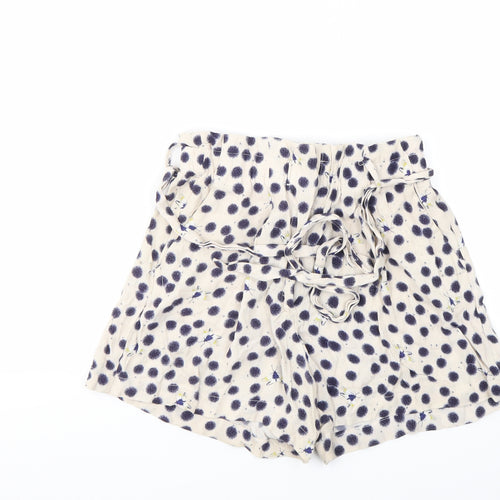 H&M Womens Ivory   Cut-Off Shorts Size 4 - STRECHY WAISTBAND