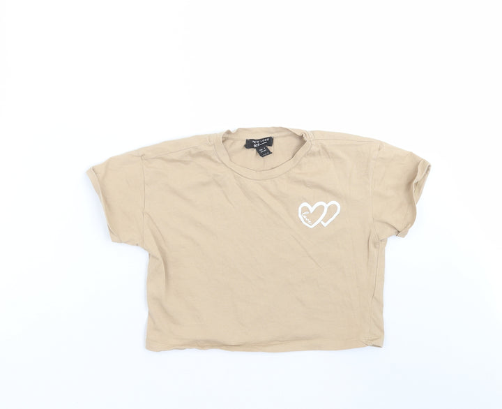 New Look Girls Beige   Cropped T-Shirt Size 9 Years  - hearts