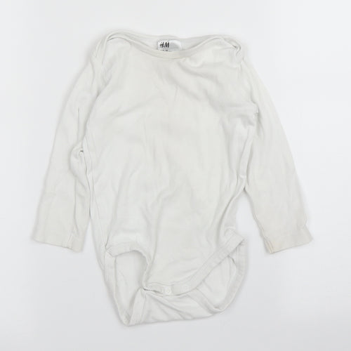 H&M Baby White   Babygrow One-Piece Size 12 Months
