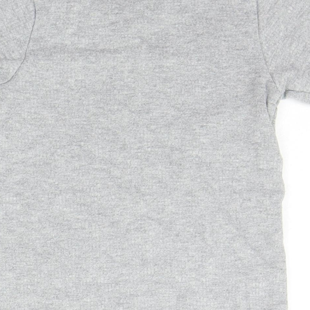 Marks and Spencer Boys Grey Houndstooth  Basic T-Shirt Size 6-7 Years