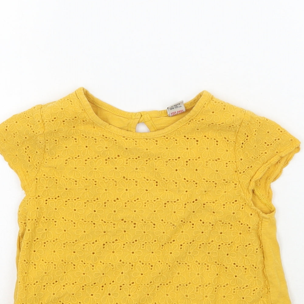 TU Girls Yellow Floral  Basic T-Shirt Size 4-5 Years