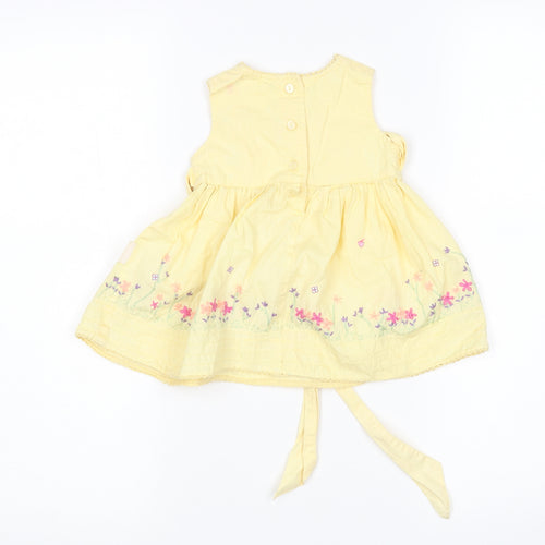 Preworn Girls Yellow Floral  A-Line  Size 0-3 Months