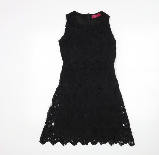 Front view of Boohoo women’s black floral mini, size UK 8
