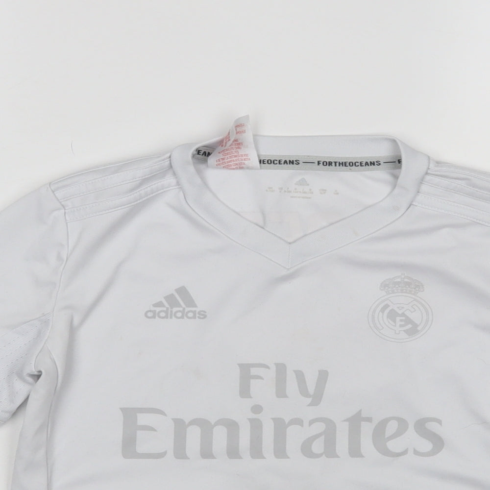 adidas Boys White   Basic T-Shirt Size 9-10 Years  - Real Madrid