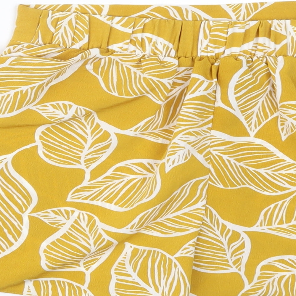 New Look Womens Yellow Geometric  Bermuda Shorts Size 8 - Co-ord