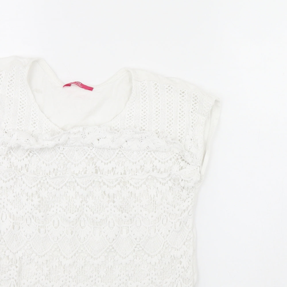 YD Girls White   Basic T-Shirt Size 12 Years