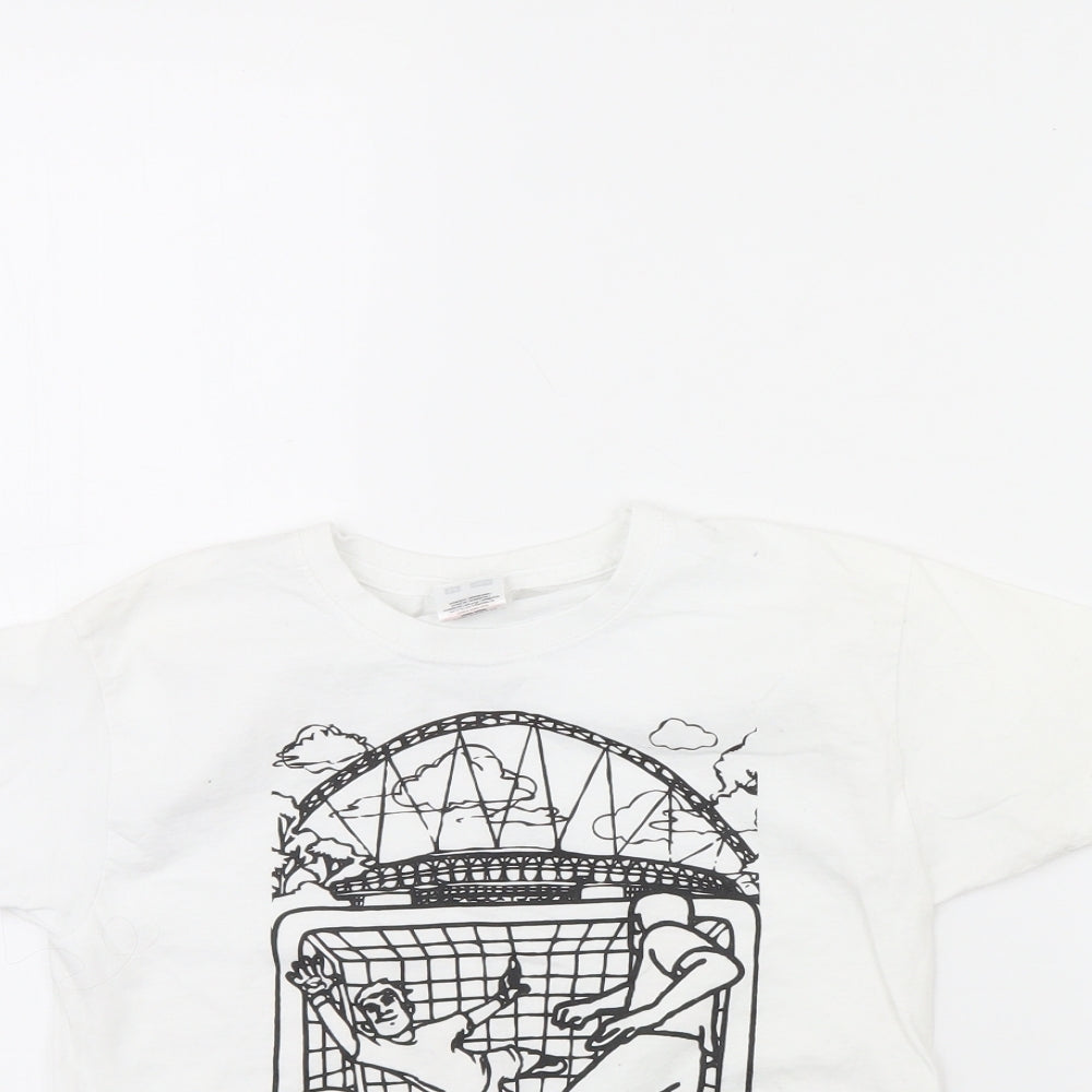 Fruit of the Loom Boys White   Basic T-Shirt Size 5 Years