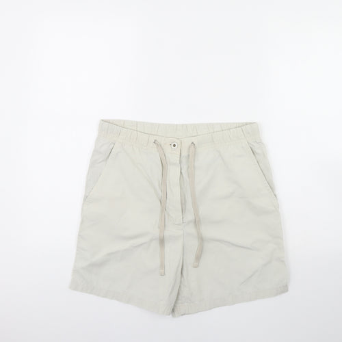 Preworn Womens Ivory   Chino Shorts Size 32 in