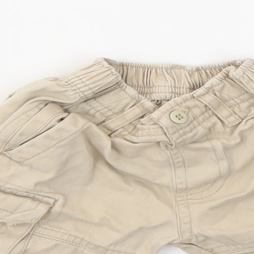 M Boys Beige   Capri Trousers Size 6-9 Months