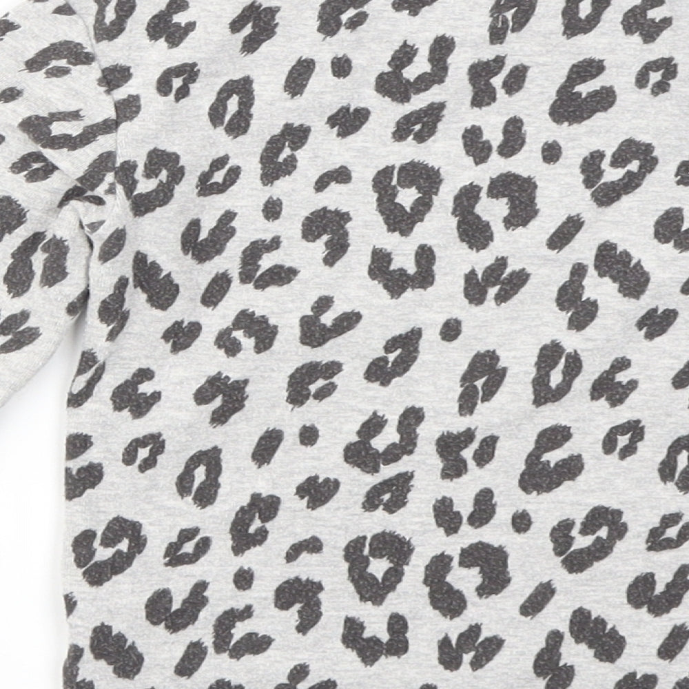NEXT  Girls Grey Animal Print  Basic T-Shirt Size 5 Years