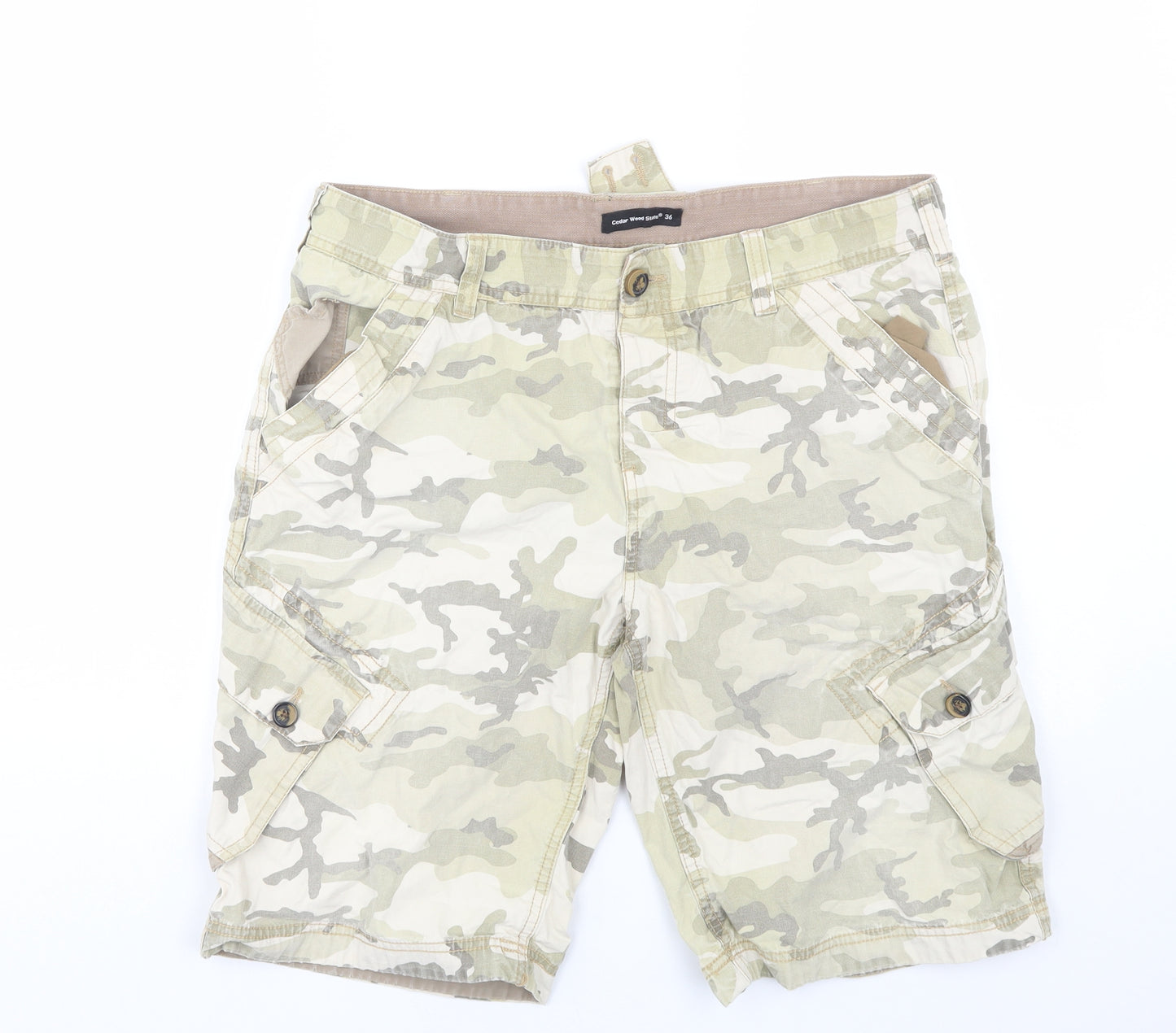 Cedar Wood State Mens Green Camouflage  Chino Shorts Size 36
