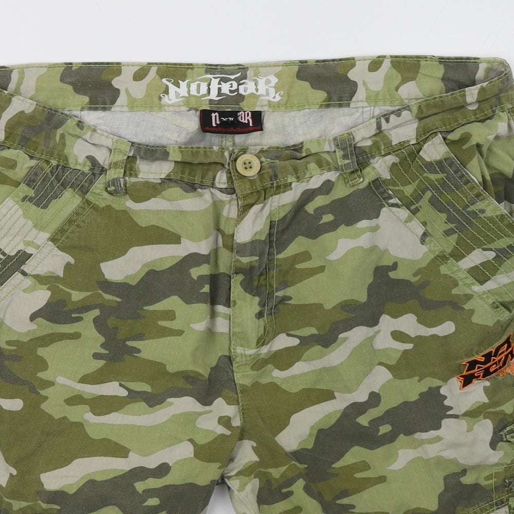 No Fear Mens Green Camouflage  Cargo Shorts Size XL
