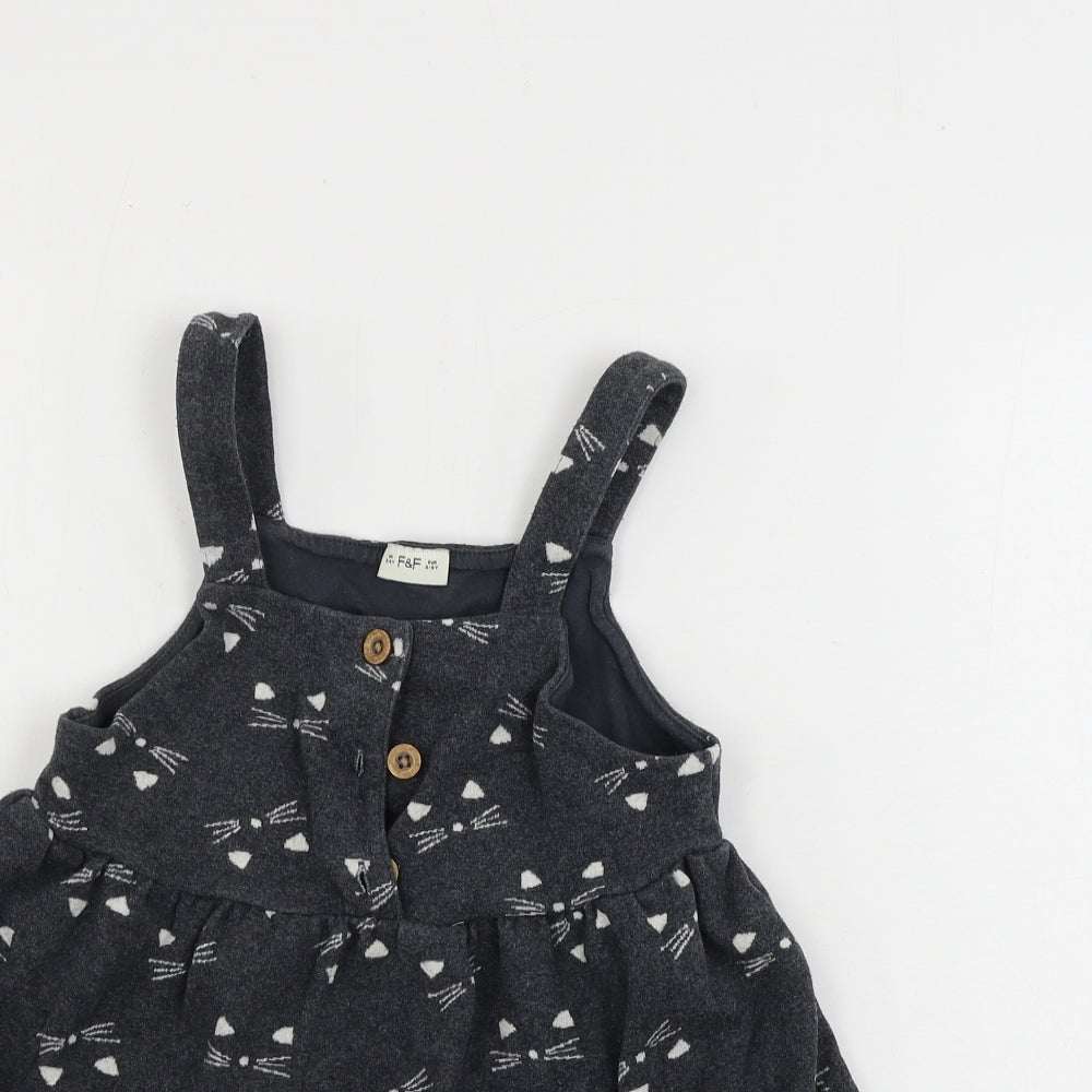 F&F  Girls Grey   A-Line  Size 5-6 Years