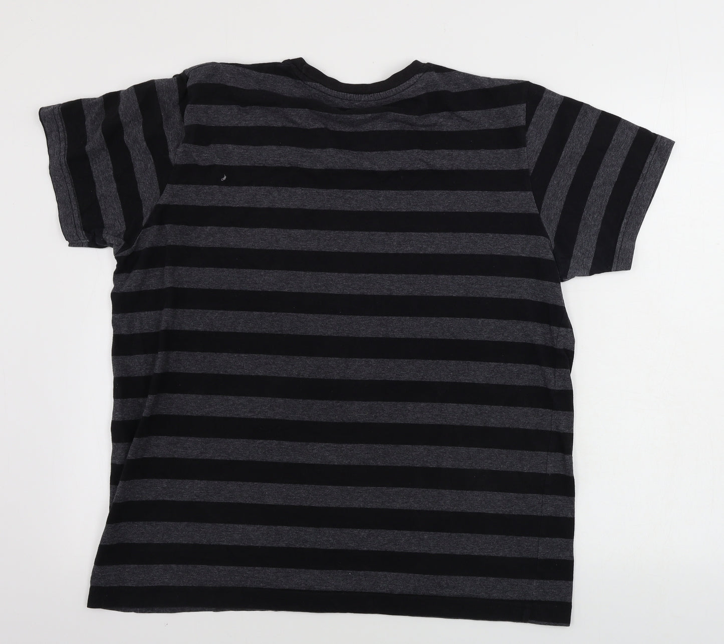 Preworn  Mens Grey Striped   T-Shirt Size L