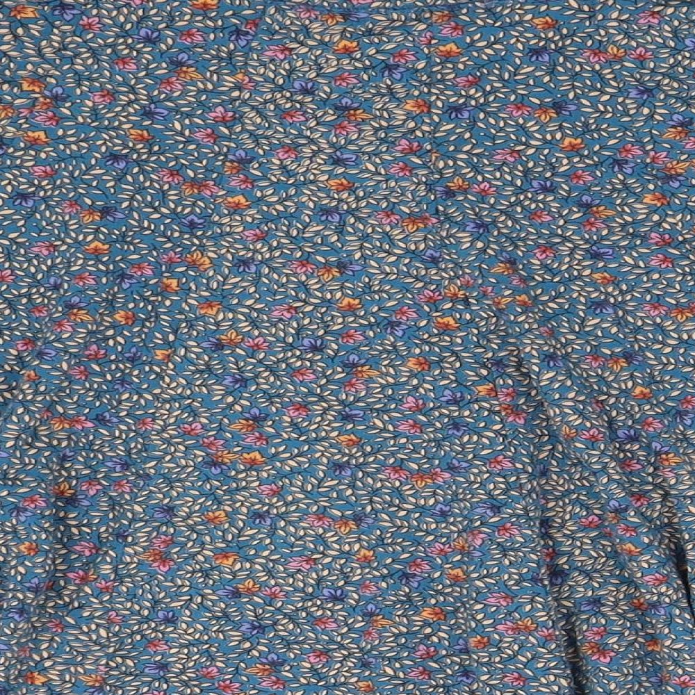 Womens      Size 12