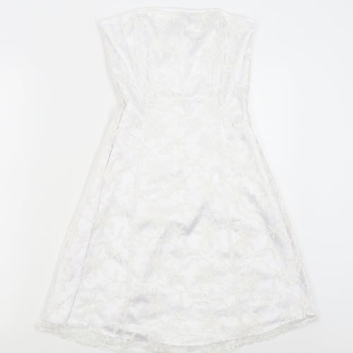 Evita Womens White   Mini  Size 8