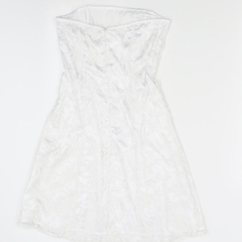 Evita Womens White   Mini  Size 8