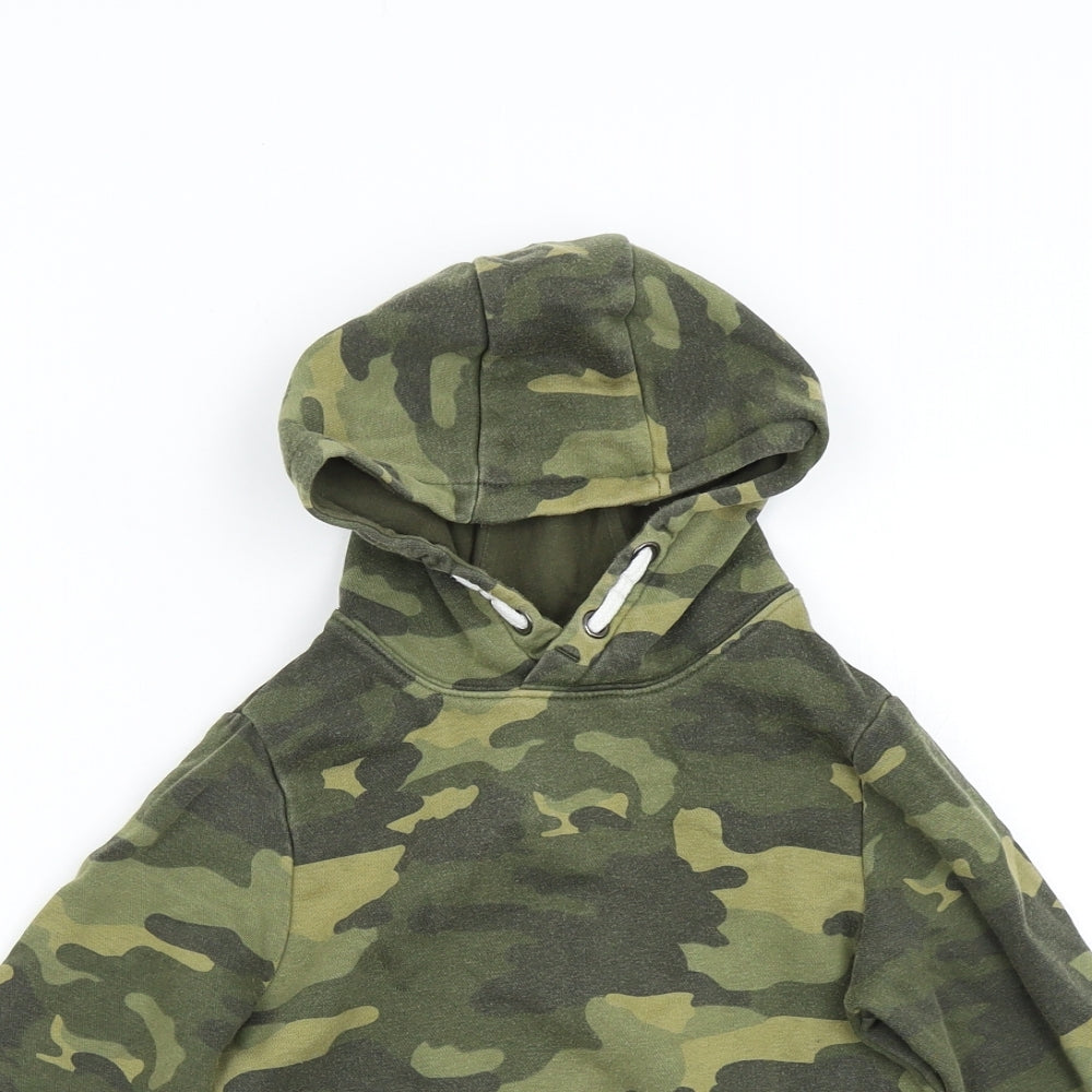 M&S Boys Green Camouflage  Pullover Hoodie Size 6-7 Years