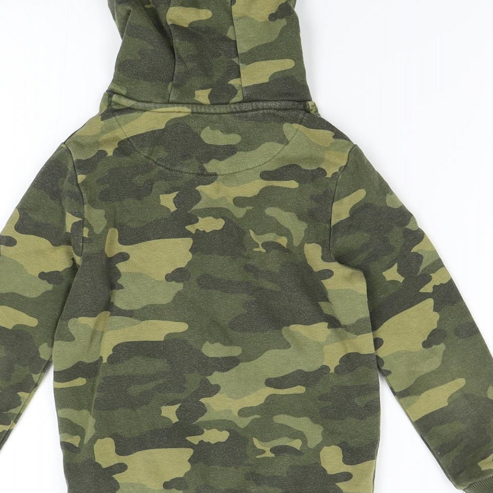 M&S Boys Green Camouflage  Pullover Hoodie Size 6-7 Years