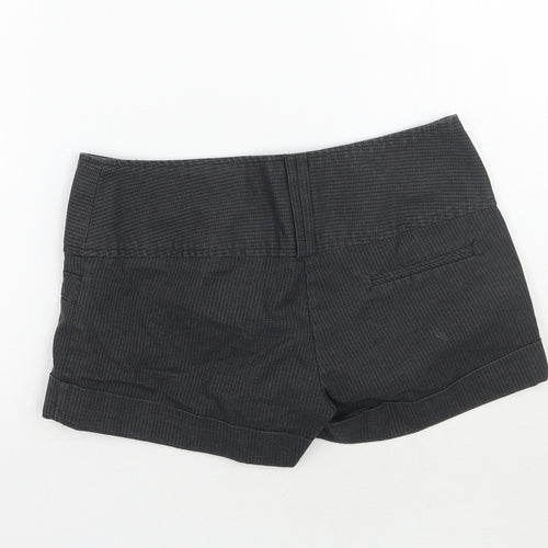 Jane Norman Womens Grey Check  Cut-Off Shorts Size 10
