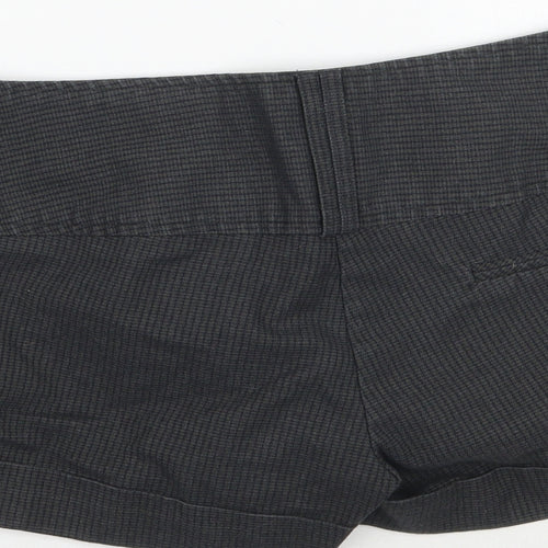 Jane Norman Womens Grey Check  Cut-Off Shorts Size 10