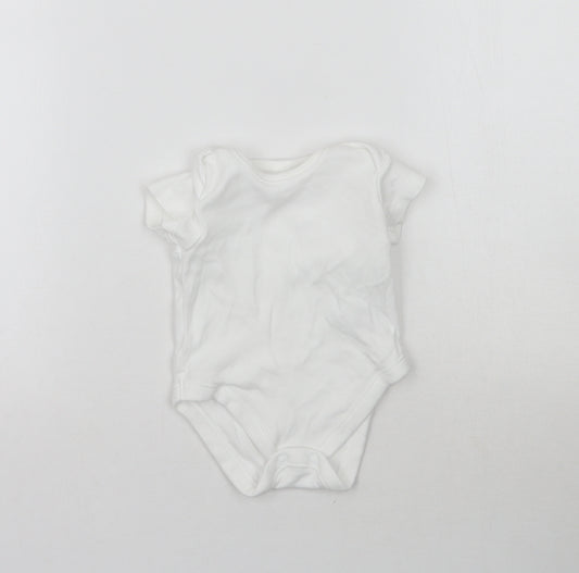 Nutmeg Baby White   Babygrow One-Piece Size 0-3 Months