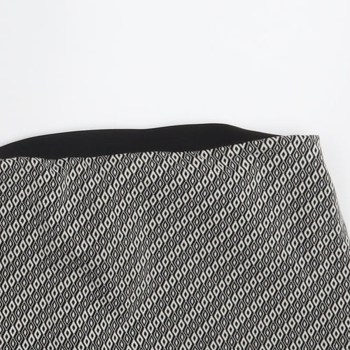 Atmosphere Womens Grey Argyle/Diamond  Mini Skirt Size 32 in