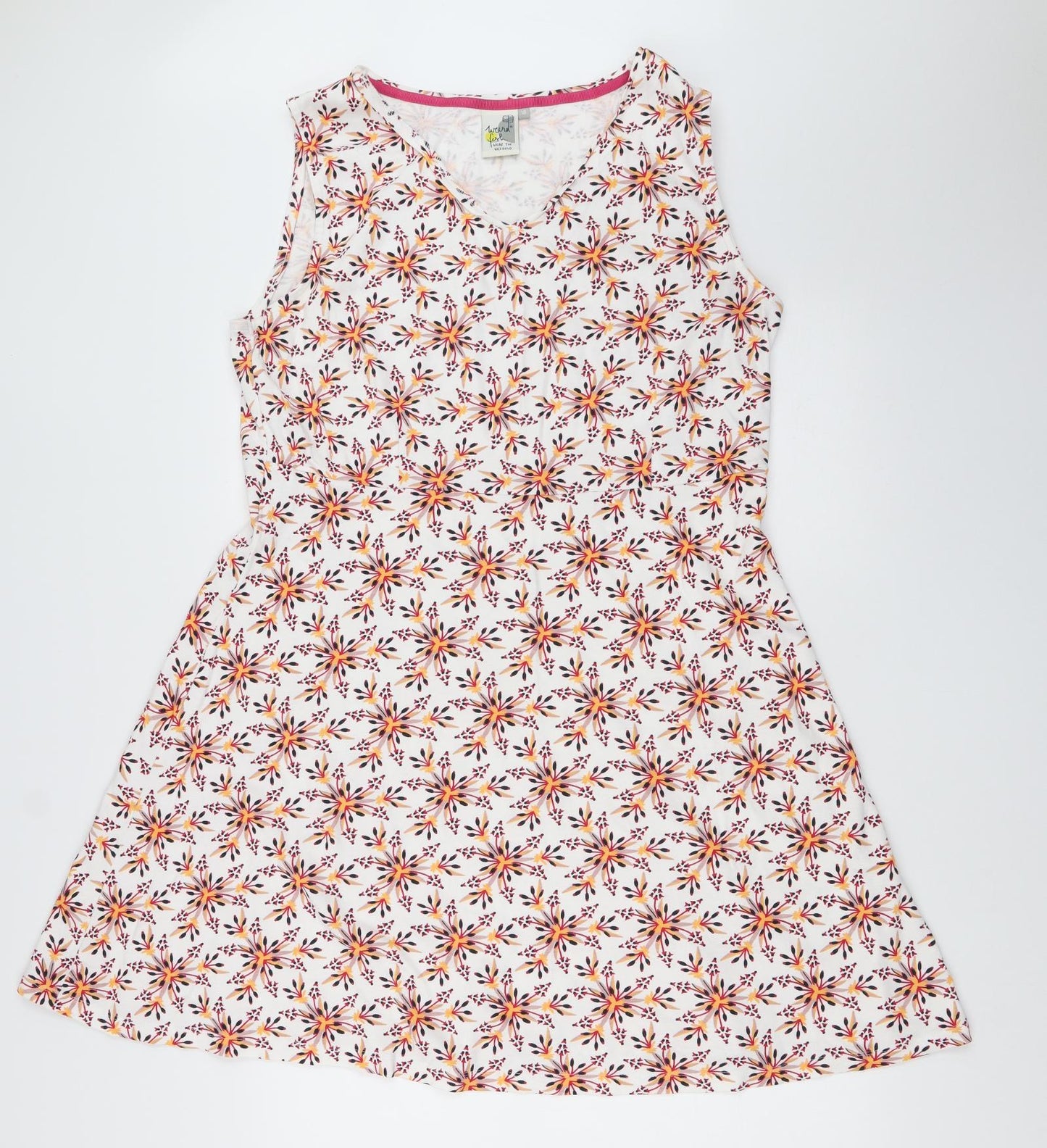 Weird Fish Womens White   Fit & Flare  Size 18