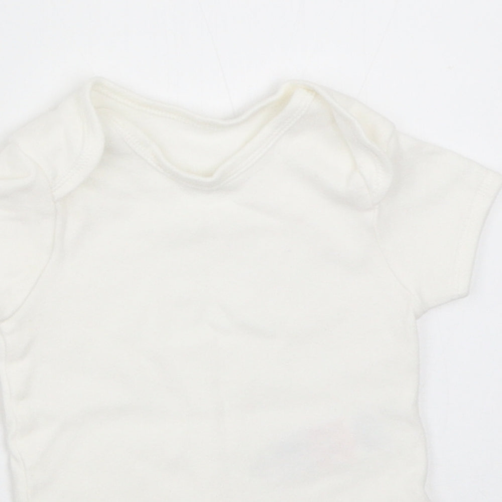 Primark Baby White   Babygrow One-Piece Size 0-3 Months