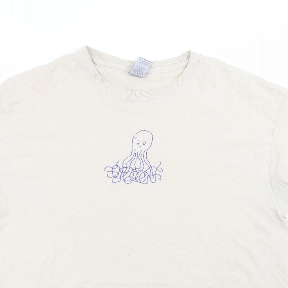 Gilden Mens Beige    T-Shirt Size L