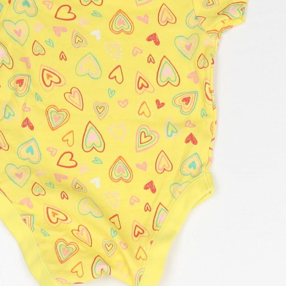 George Baby Yellow   Babygrow One-Piece Size 6-9 Months  - Love Heart print
