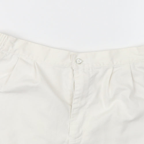 Olympus Womens White   Cargo Shorts Size XL