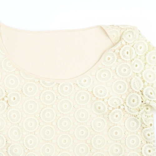Preworn Womens Yellow Floral  Basic T-Shirt One Size