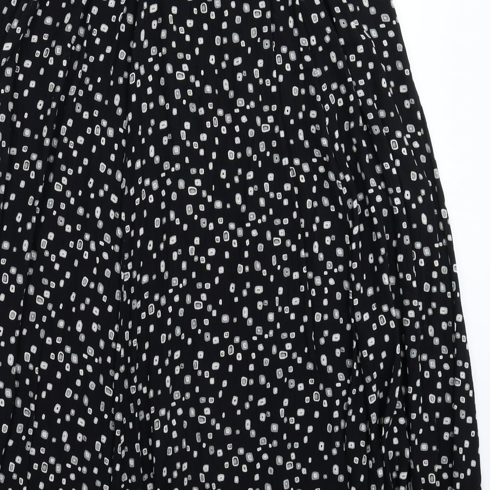 Preworn Womens Black   Maxi Skirt Size 32 in