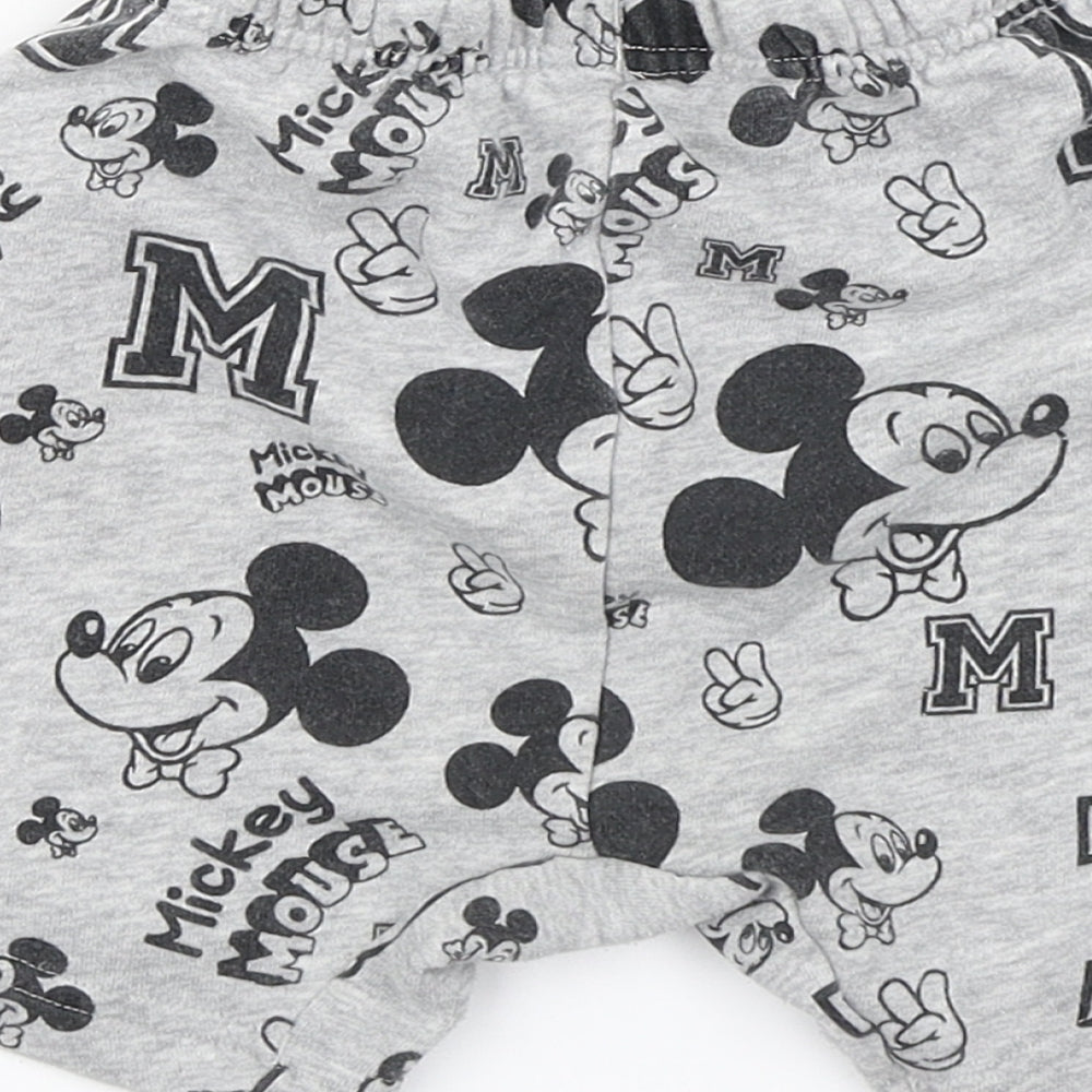 adidas Boys Grey   Jogger Trousers Size 12-18 Months  - Mickey Mouse Sweat Shorts