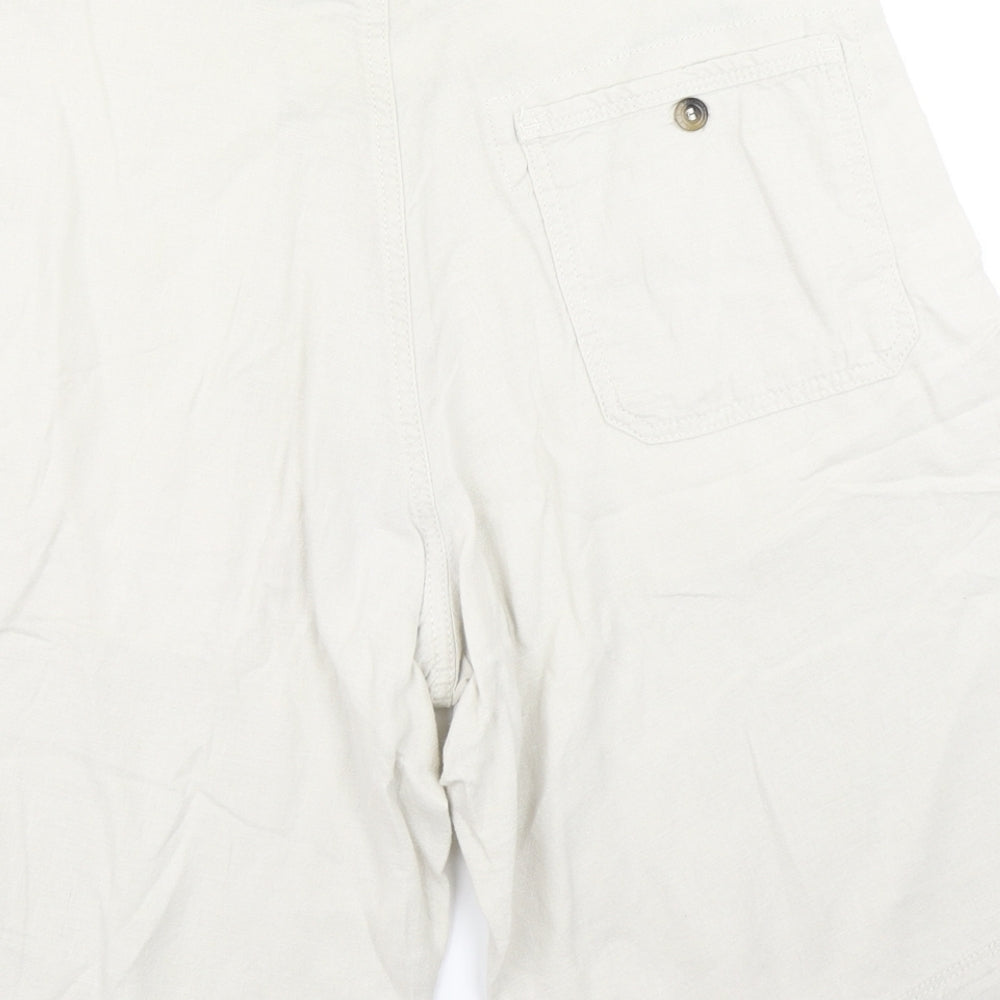 Blue Harbour Mens Beige   Cargo Shorts Size 32 in